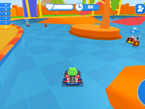 Игра Столкновение Картингов: Аквапарк (Smash Karts) — играть онлайн бесплатно (изображение №3)