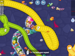 Игра Охота на Червей - Зона Змей ИО (Worm Hunt - Snake zone iO) — играть онлайн бесплатно (изображение №8)